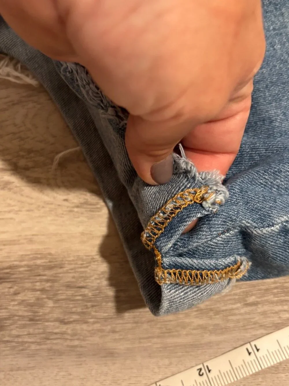 Aéropostale High-Rise Distressed Cuffed Denim Shorts Size 2